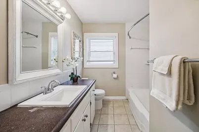 1727 Salford Drive, Houston, TX 77008 - Photo 9
