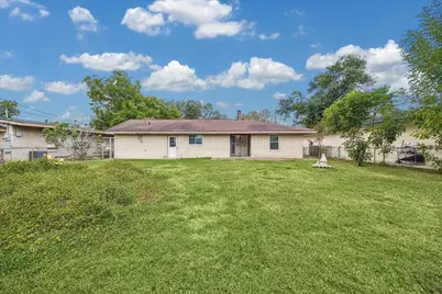 1727 Salford Drive, Houston, TX 77008 - Photo 13