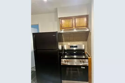 802 E Stadium Court, Friendswood, TX 77546 - Photo 3