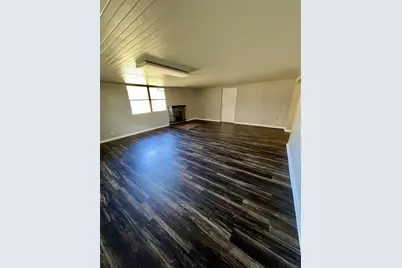 802 E Stadium Court, Friendswood, TX 77546 - Photo 5