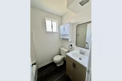 802 E Stadium Court, Friendswood, TX 77546 - Photo 11