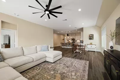 573 Newcomb Hollow Drive, Conroe, TX 77304 - Photo 17