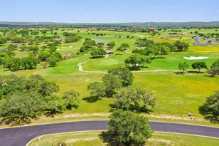 2711 Cliff Pt, Spicewood, TX 78669 - Photo 1