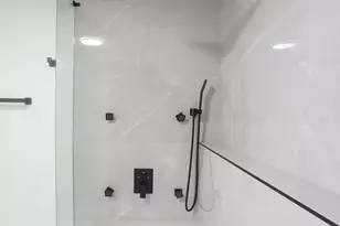 3510 Bellaire Blvd, Houston, TX 77025 - Photo 11