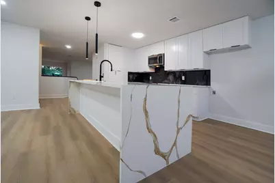 3510 Bellaire Boulevard, Houston, TX 77025 - Photo 21