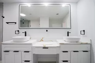 3510 Bellaire Blvd, Houston, TX 77025 - Photo 13