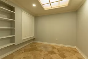 810 Ivy Wall Dr, Houston, TX 77079 - Photo 9