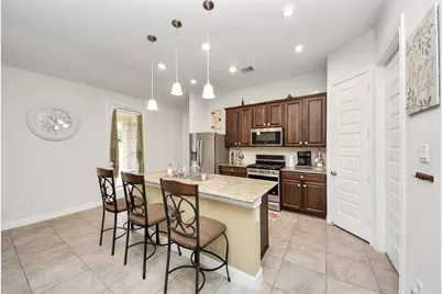 8806 Chapada Highlands Drive, Cypress, TX 77433 - Photo 7