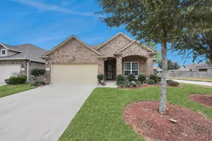 8806 Chapada Highlands Dr, Cypress, TX 77433 - Photo 3