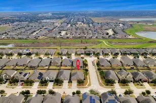 8806 Chapada Highlands Dr, Cypress, TX 77433 - Photo 7