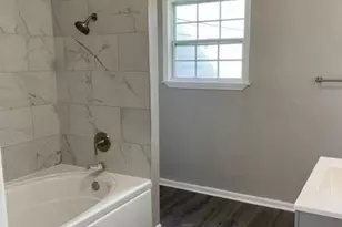 8704 Lanewood Dr, Houston, TX 77016 - Photo 11