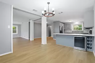 6111 Waltway Dr, Houston, TX 77008 - Photo 7