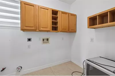1311 Rene Court Court, Sugar Land, TX 77479 - Photo 17