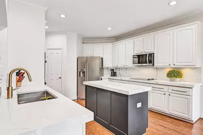 609 Forest Bend Lane, Friendswood, TX 77546 - Photo 17