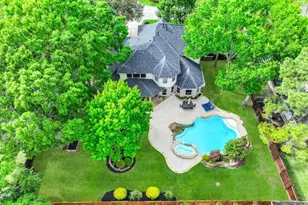 609 Forest Bend Ln, Friendswood, TX 77546 - Photo 1