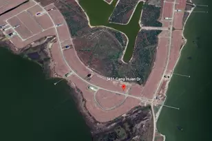 3431 Camp Hulen Dr, Palacios, TX 77465 - Photo 1