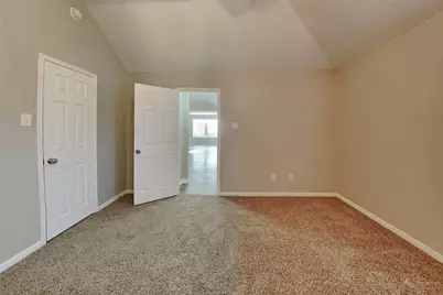 10 Wimberly Way, Conroe, TX 77385 - Photo 9