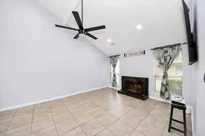 9314 Westwood Village Drive #24, Houston, TX 77036 - Photo 3