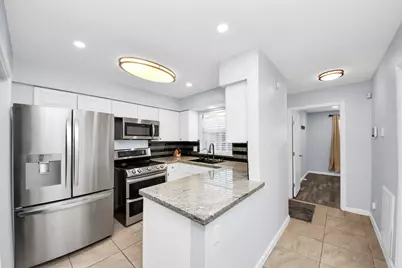 9314 Westwood Village Drive #24, Houston, TX 77036 - Photo 7