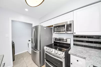 9314 Westwood Village Drive #24, Houston, TX 77036 - Photo 11