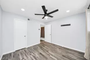 9314 Westwood Village Dr, Houston, TX 77036 - Photo 19