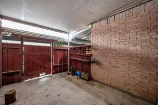 1303 Town Cir, Baytown, TX 77520 - Photo 41