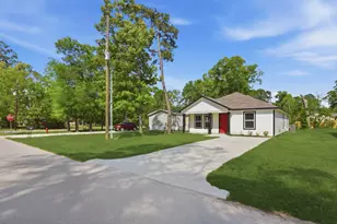 803 Jefferson Ave, Cleveland, TX 77327 - Photo 3