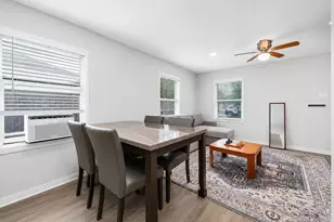 218 Hoffman St, Houston, TX 77020 - Photo 3