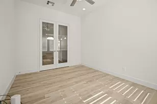 929 Wormwood Dr, League City, TX 77573 - Photo 25