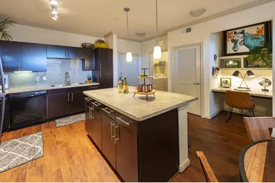 8877 Lakes At 610 Drive #179, Houston, TX 77054 - Photo 5