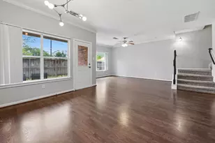 5227 Brinkman Ct, Houston, TX 77091 - Photo 7