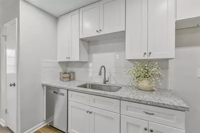 4842 Porter Ridge Drive, Houston, TX 77053 - Photo 7