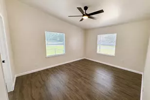 272 Lakewood Dr, Trinity, TX 75862 - Photo 9