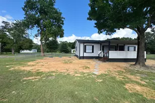 272 Lakewood Dr, Trinity, TX 75862 - Photo 3