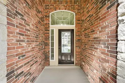 4702 Sedgewood Drive, Rosenberg, TX 77471 - Photo 3