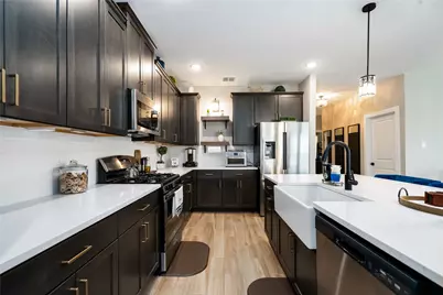 8414 Bay Ridge Circle, Baytown, TX 77523 - Photo 9