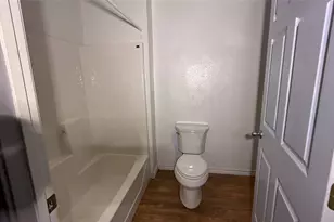 2240 Easley Cir, Huntsville, TX 77320 - Photo 21