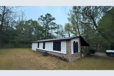 2240 Easley Circle, Huntsville, TX 77320 - Photo 5