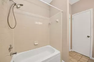 3218 Holly Hall St, Houston, TX 77054 - Photo 13
