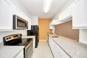 3218 Holly Hall St, Houston, TX 77054 - Photo 7
