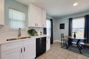 16704 Curlew Rd, Jamaica Beach, TX 77554 - Photo 21