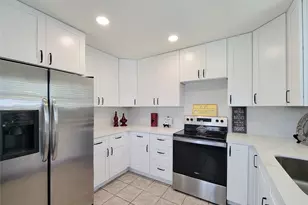 16704 Curlew Rd, Jamaica Beach, TX 77554 - Photo 19