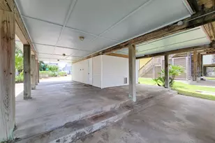 16704 Curlew Rd, Jamaica Beach, TX 77554 - Photo 33