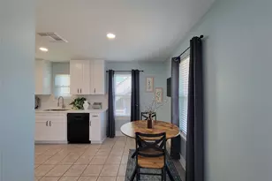 16704 Curlew Rd, Jamaica Beach, TX 77554 - Photo 15