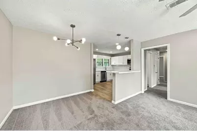 5225 Longmeadow Street, Houston, TX 77033 - Photo 9