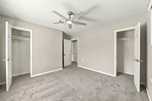 5225 Longmeadow St, Houston, TX 77033 - Photo 15