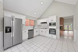 4735 Cashel Glen Dr, Houston, TX 77069 - Photo 11