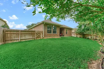 110 Magnolia Colony Court, Magnolia, TX 77354 - Photo 9