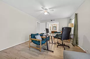 3303 W Greenridge Dr, Houston, TX 77057 - Photo 29
