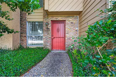 3303 W Greenridge Drive #8, Houston, TX 77057 - Photo 5